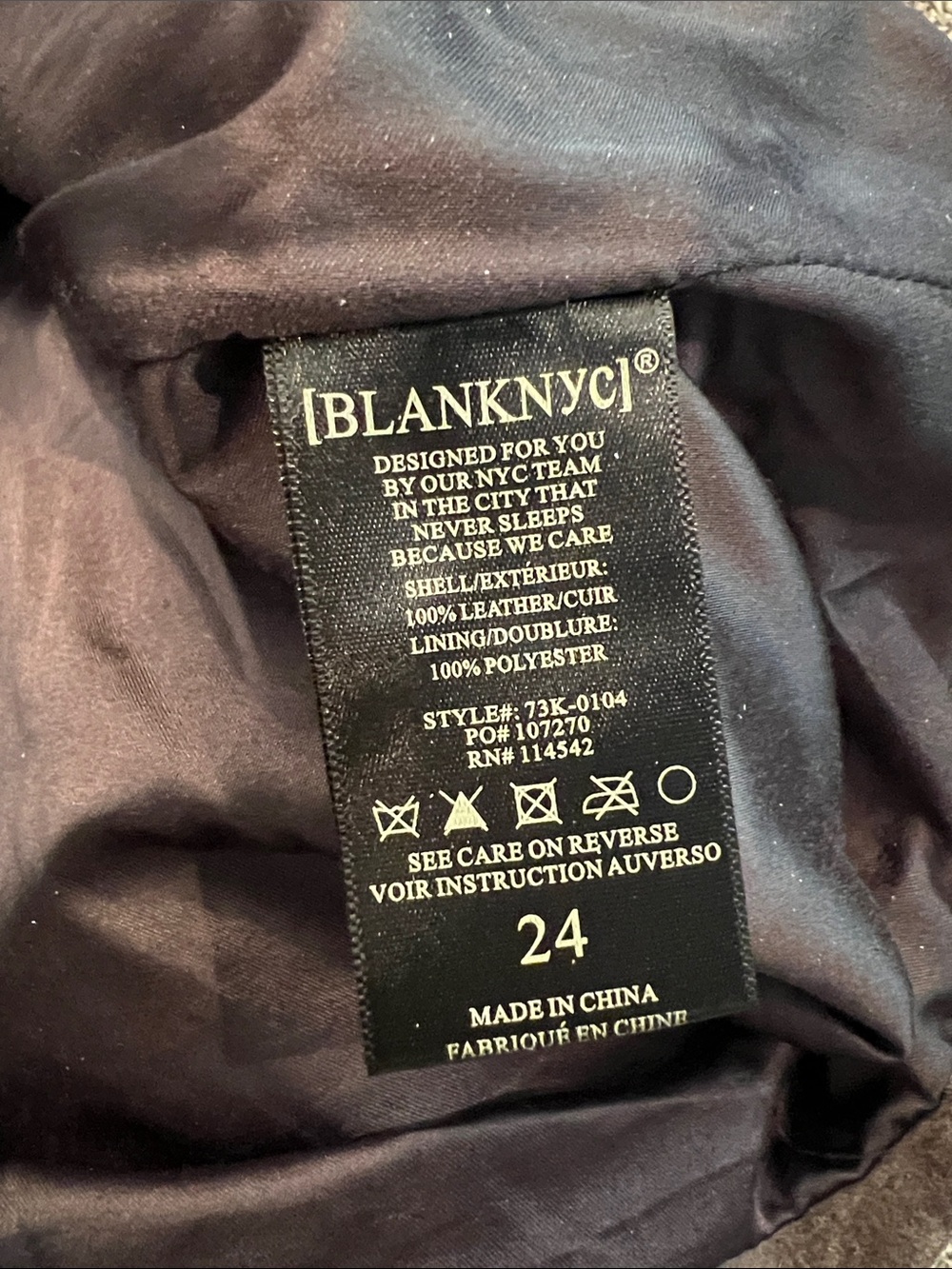 BlankNYC Gray Suede Mini Skirt With Slit - Picture 4 of 8